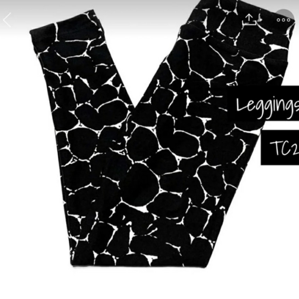 Lularoe tc2 leggings ❤